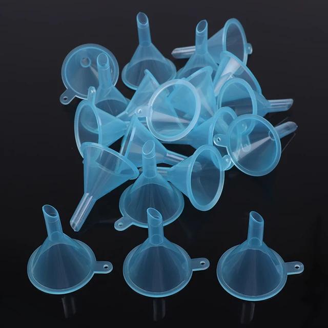 

100pcs Transparent Mini Plastic Filter Used in Perfume Emulsion Oil Funnel Kitchen Gadgets Empty Bottle Packaging Tools