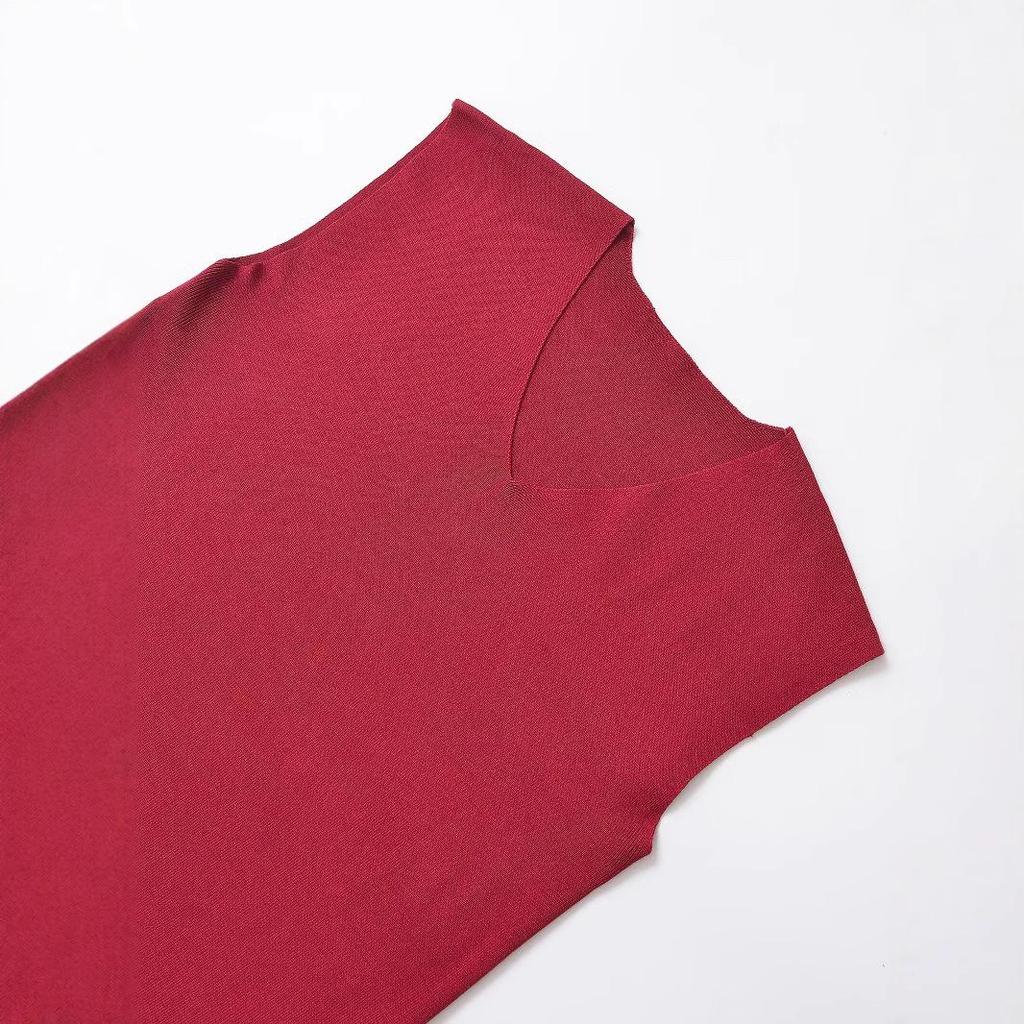 Winter 2024 Women's European-American Style Fashion Slit Top & Wide Hem Short Skirt