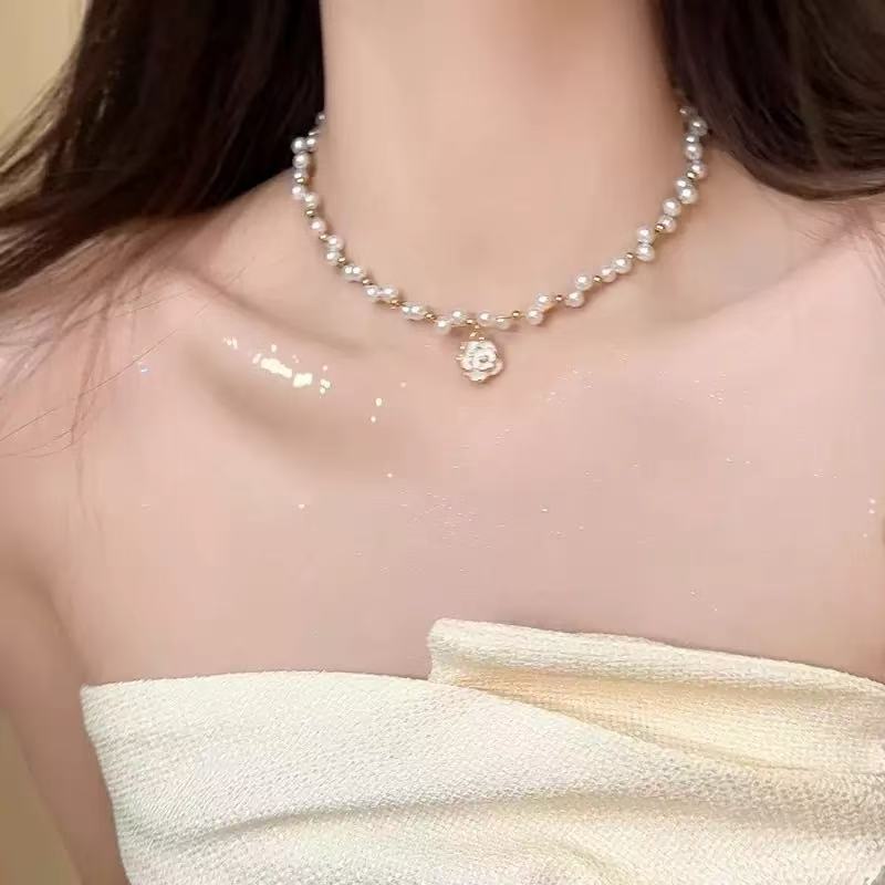 Women s High-end Fashion Temperament Versatile Collarbone Necklace