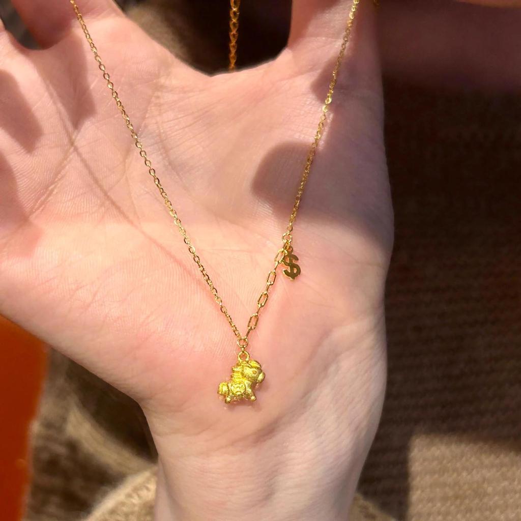 Xiaohongshu Bestseller: Cute Cartoon Little Horse Gold Necklace for Women - Ancient Method Rich Collarbone Chain