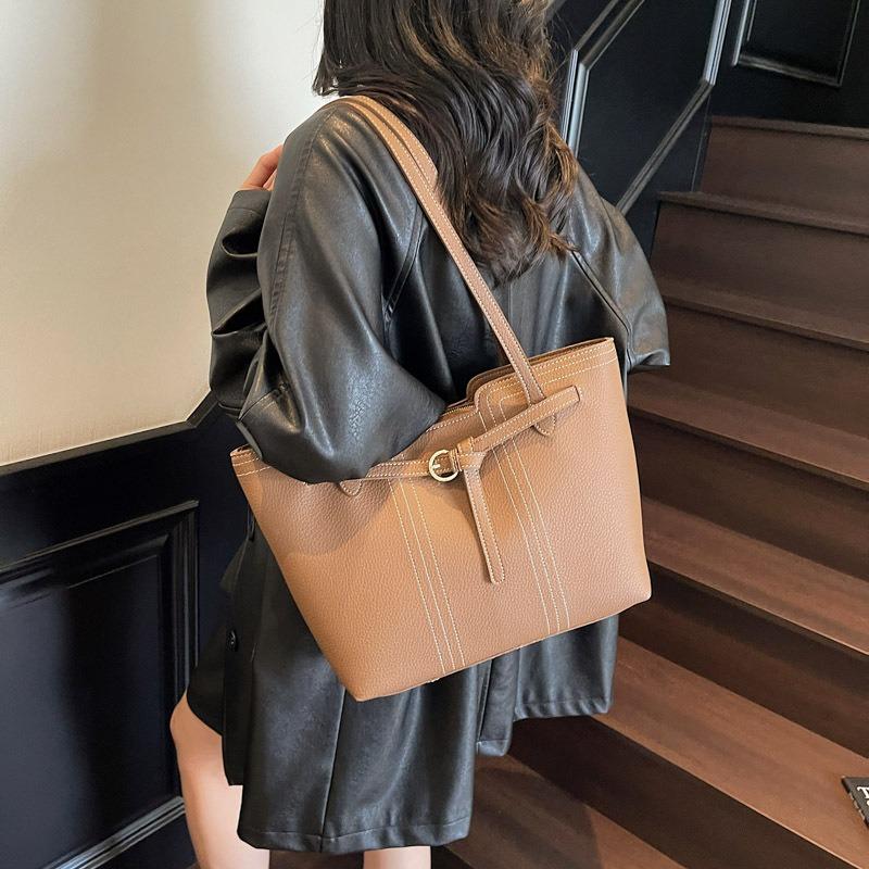 Retro Large-capacity Bag Women's Bag New Simple and Versatile Tote Bag Large-capacity Shoulder Commuter Bag