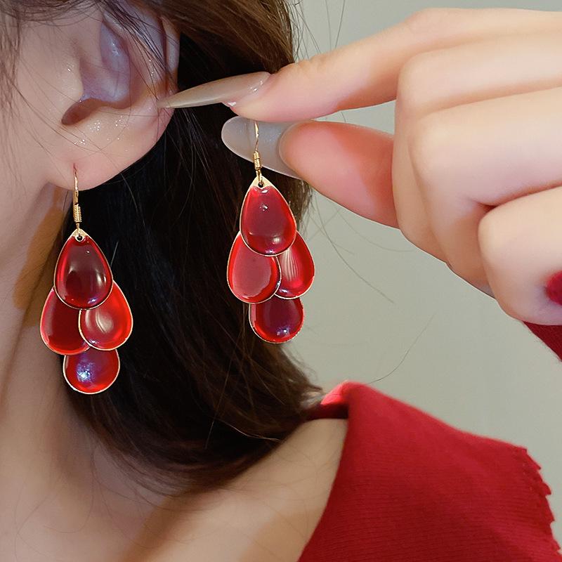 Red Bow Coin Purse Earrings: Silver Needle Retro Snake Lock Studs, New Year High-End Ear Jewelry.