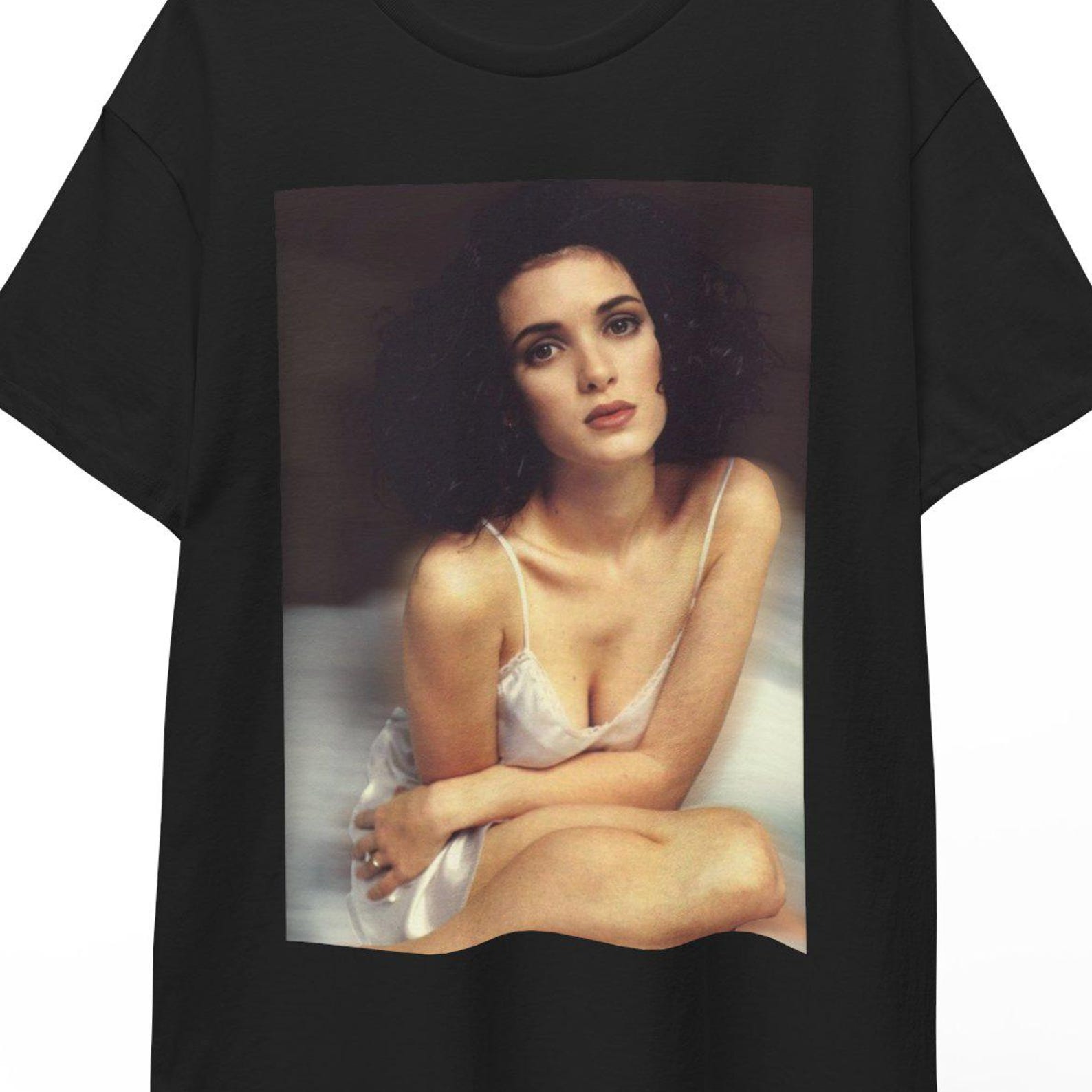 Winona Ryder Shirt, Winona Ryder Tees, Winona Ryder Retro Tshirt, Winona Ryder Sweatshirt, Winona Ryder Poster, Winona Ryder Movie Tee S