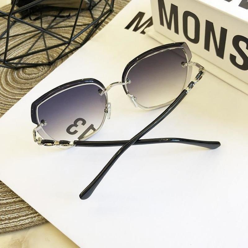 Non-polarized Vintage Square Sunglasses Woman Classic Retro Gradient Mirror Frameless Sun Glasses Female Fashion Rimless