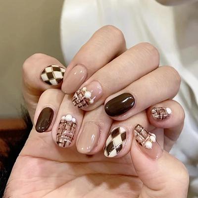 Unghii artificiale Pulover În carouri Uzură Unghii în stil japonez Ins Temperament Nail Art Caramel Diamond Plaid Moda Albire Nail Art