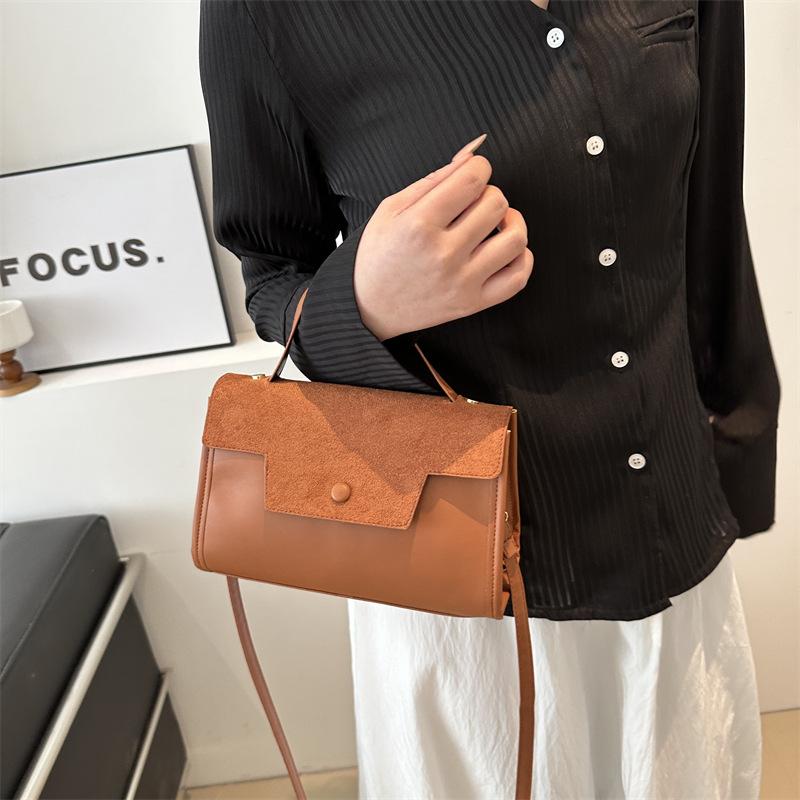 Retro Matt Handväska Ny Vårmode Enfärgad Axelväska Splicing Tote Väska Textur Crossbody Väska