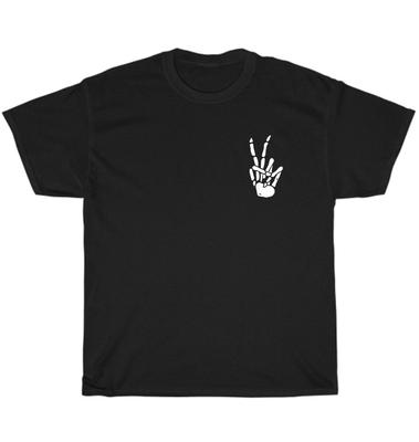 Skelett Hand Friedenszeichen Knochen Tasche Halloween Kostüm T-Shirt Unisex T-Shirt Geschenk