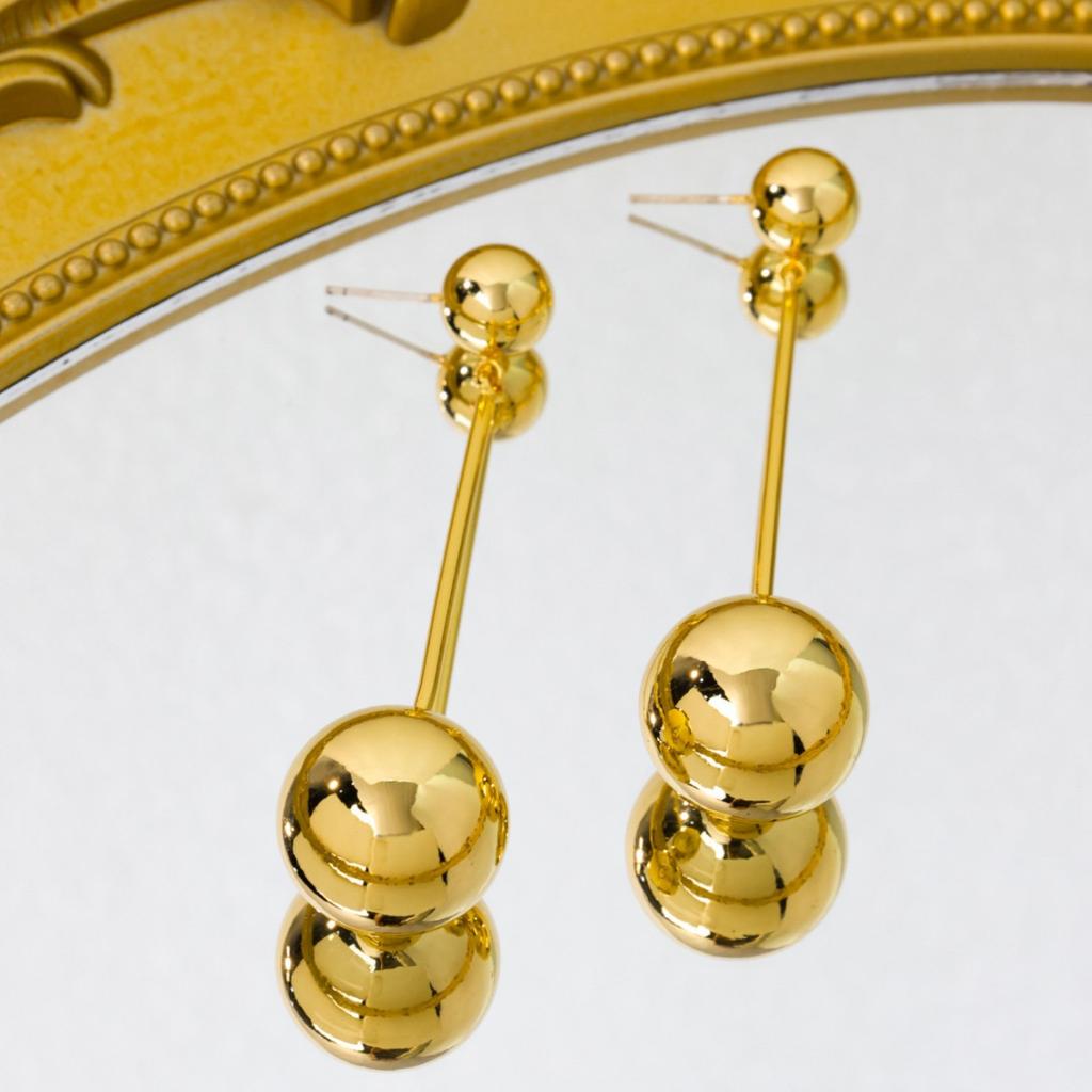 Style Minimalist Metal Ball Exaggerated High-end Long Earrings With Feel Tassel Women
