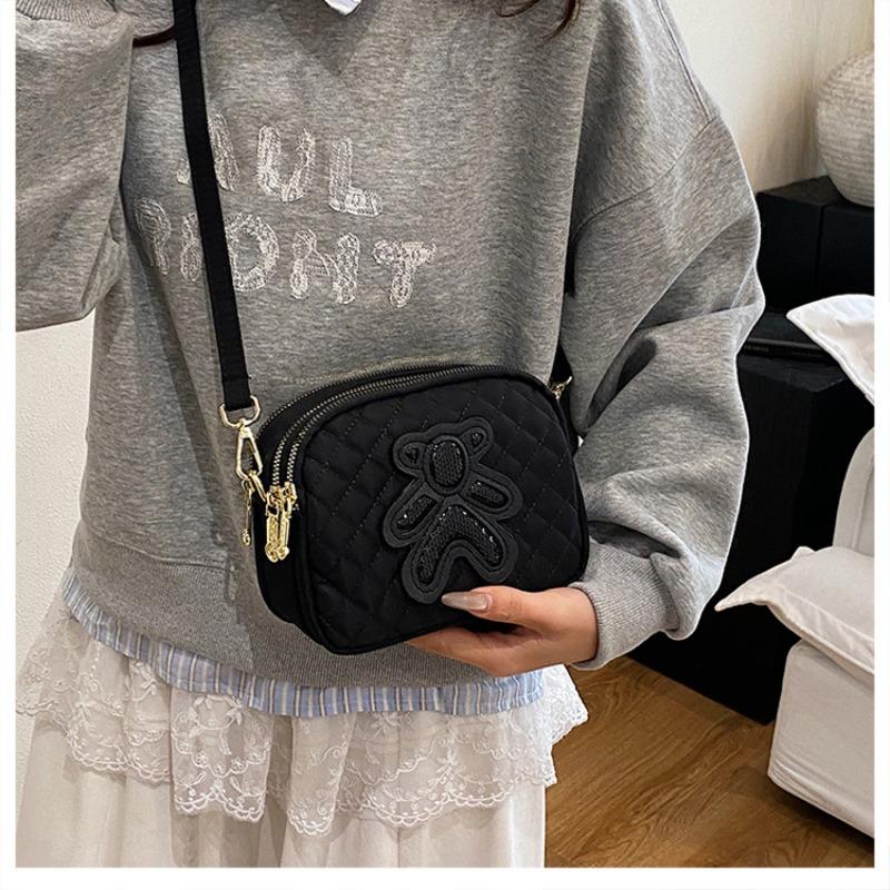 Bag Mobile phone bag Women's spring new fashionable and simple shoulder crossbody small square bag Small satchel women's bag