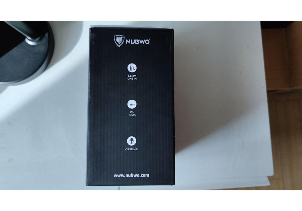 NUBWO G03 Wireless Noise-Cancelling Gaming Over-Ear Headset with 2.4G Bluetooth Stereo.
