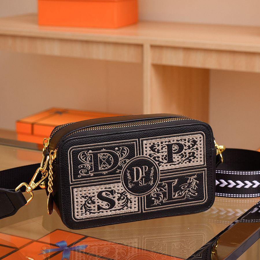 IELGY Ladies Retro Style Letter Wide Shoulder Strap Simple Shoulder Crossbody Bag