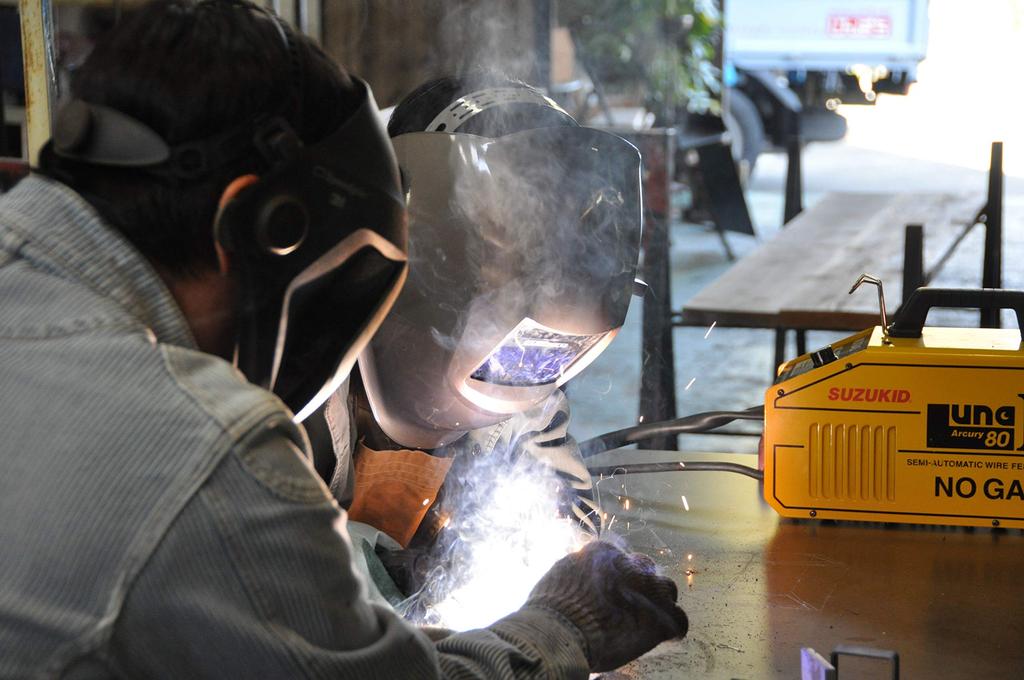 Suzuki D 100V Welding Arcuri Luna 2 for Home Semi-Automatic Machine, SAY-80L2 [Welding Equipment, Compact, Use]