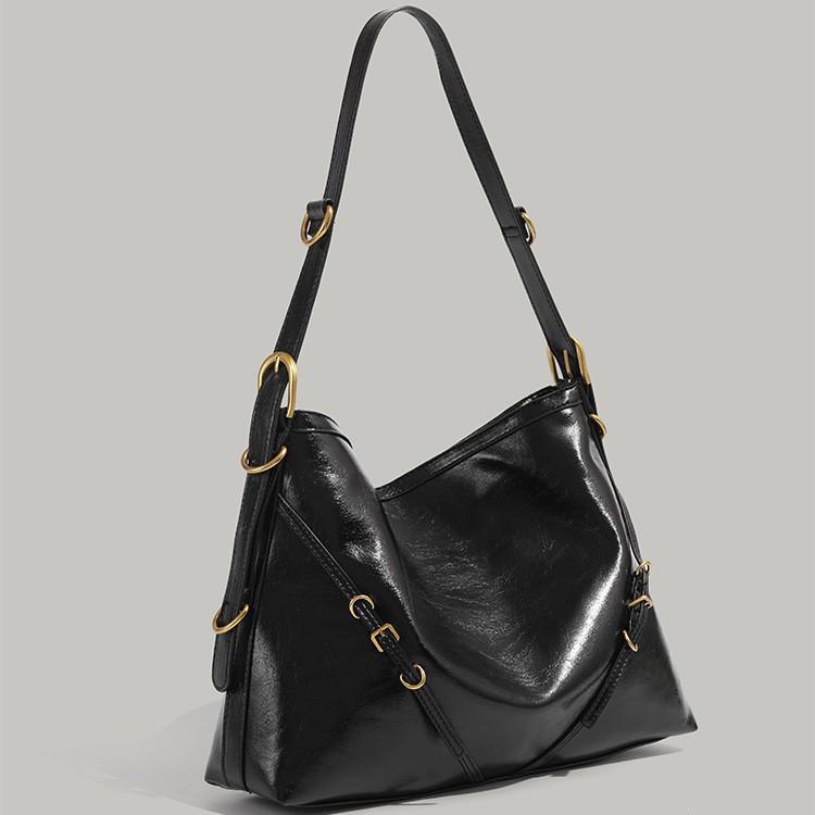 Women's Bag 2025 New Model, Niche Retro Style, High-end Casual Biker Bag, Large-capacity Commuter Shoulder Bag, Trendy