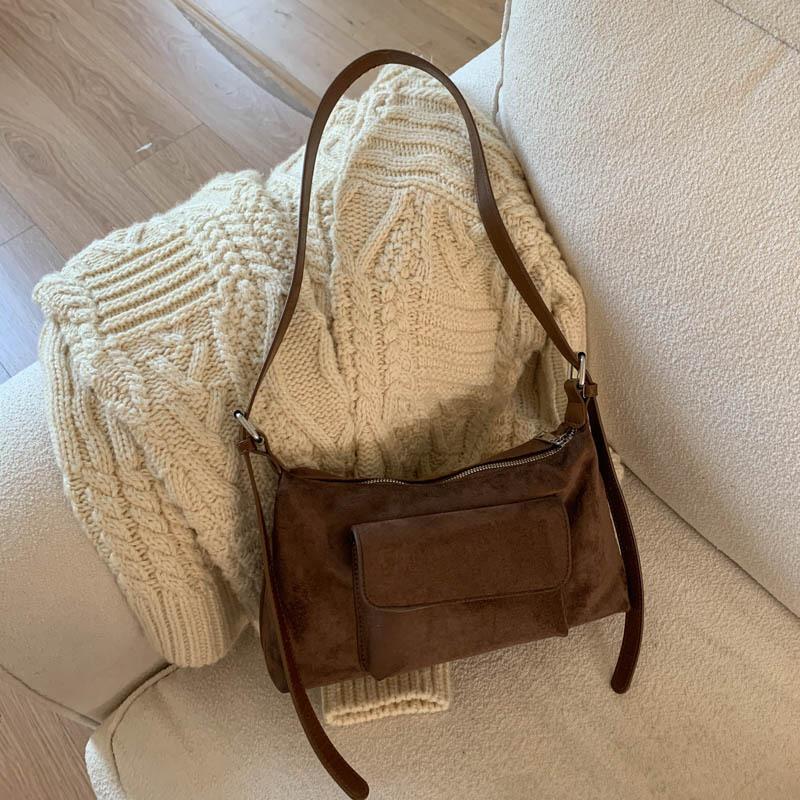 Autumn and winter retro underarm bag women's 2025 new suede fleece small square bag simple one-shoulder crossbody bag drop shipping