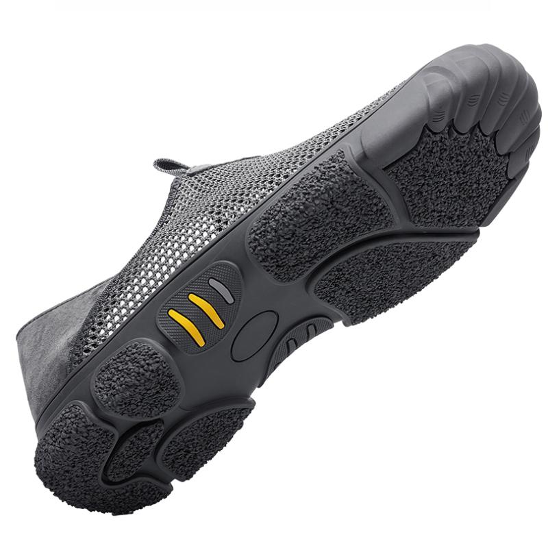 Men's Breathable Casual Sneakers Hole Shoes Outdoor Casual Sandals Hiking Shoes Summer