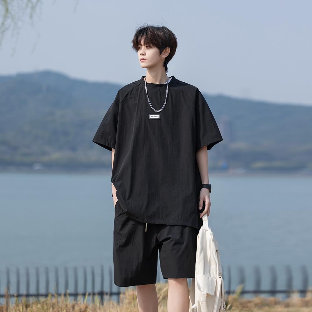 

Костюм для отдыха Водонепроницаемый Быстросохнущий Солнцезащитный Летний Свободный Большой Размер Футболка с Короткими Рукавами Костюм 5XL чёрный