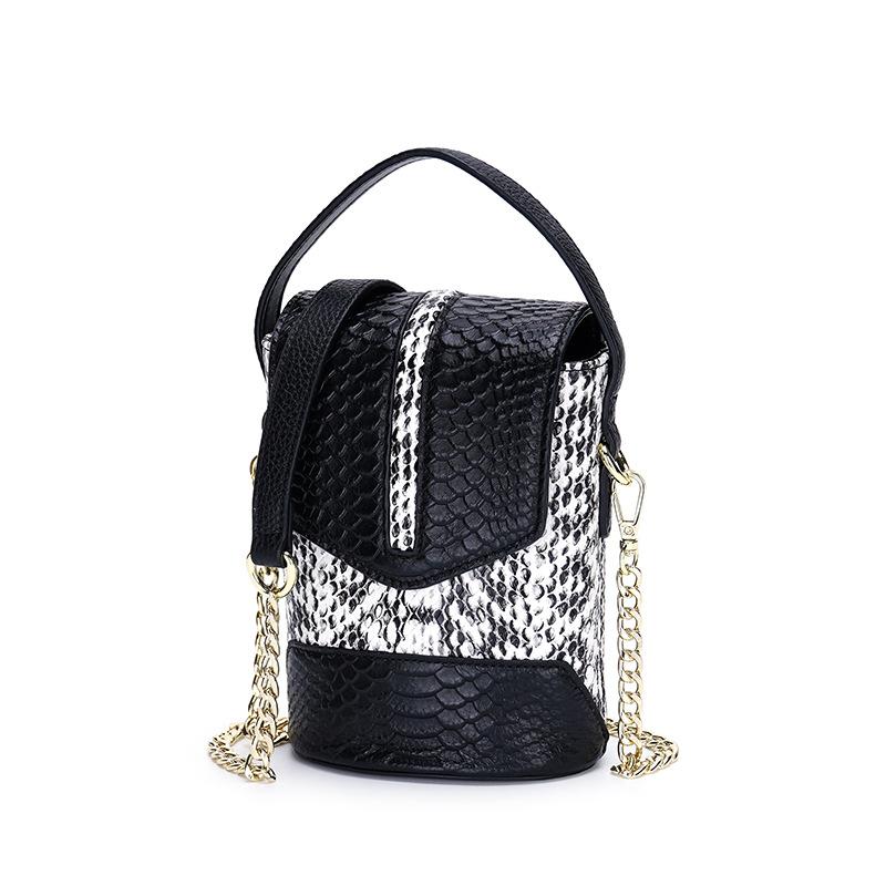 

Женская сумка-ведро из коровьей кожи первого слоя, контрастного цвета, с рисунком змеи и крокодиловым узором, с цепочкой и повседневным рисунком для мобильного телефона чёрный