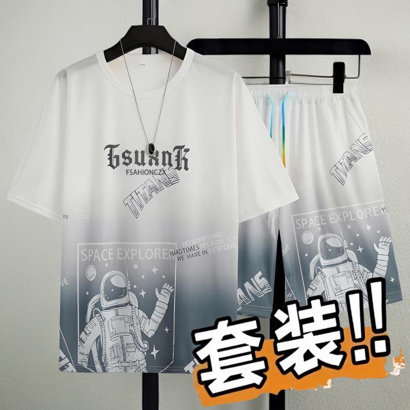 Men's Gradient Ice Silk Two-Piece Set: Short Sleeve & Shorts Summer Sportswear.