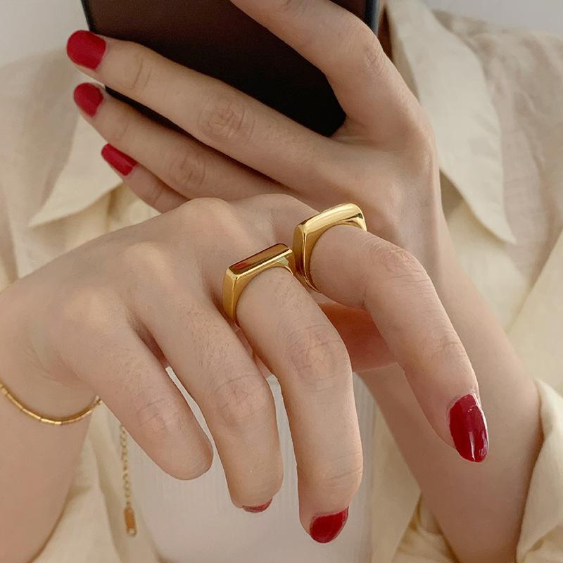 Color Plain Ring Ring Female Niche Design High-end Square Index Finger Ring Titanium Steel Hand Jewelry