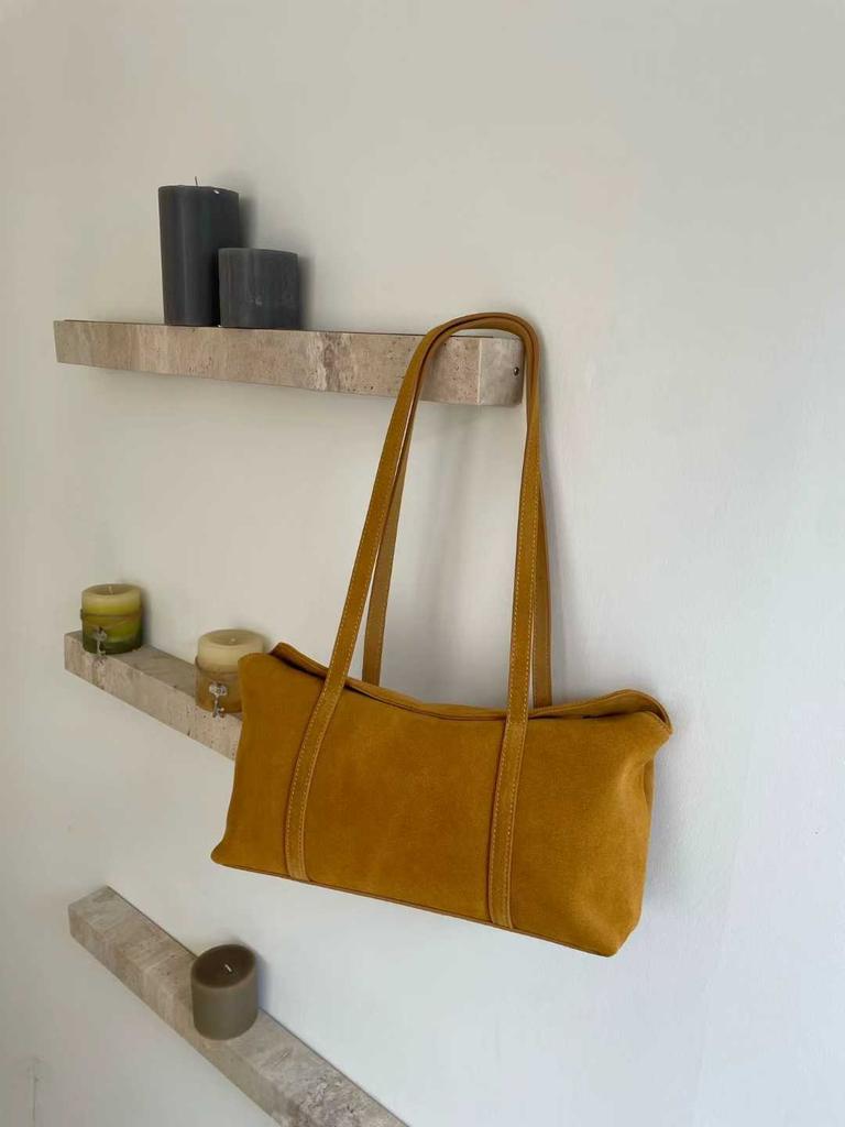 Matinė karvės odos kasdieninė bagetė, nišinė aukštos klasės kokybė, didelės talpos vieno peties rankinė moterims