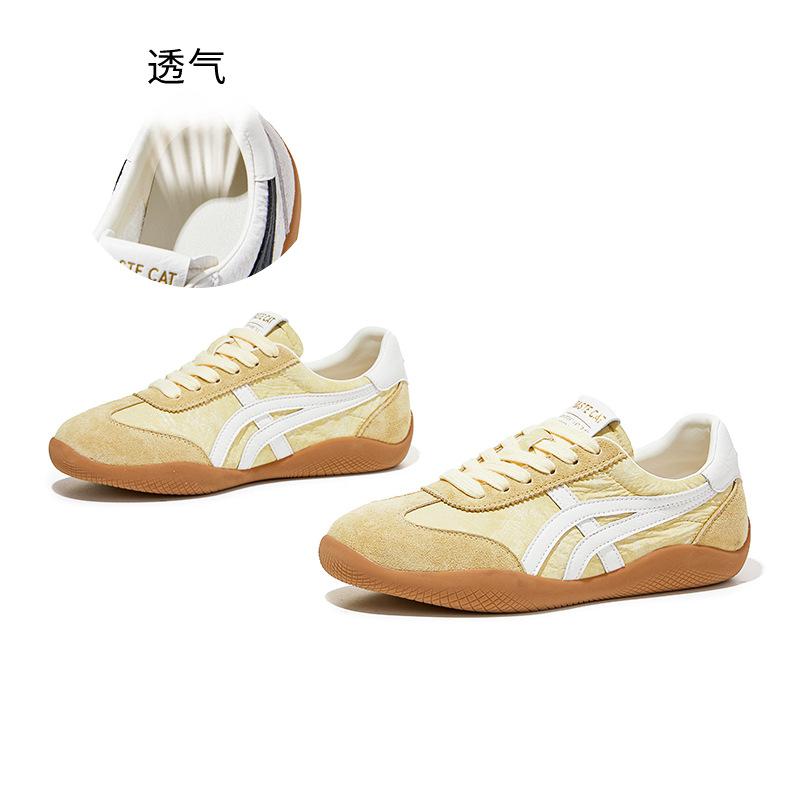 

Leather Dexun shoes spring new versatile flat-soled women s sports shoes comfortable lace-up casual shoes women s shoes 40 жовтий
