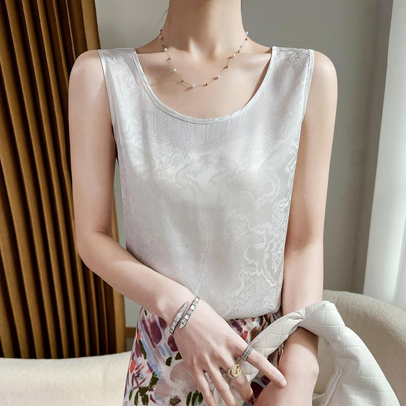 Acetate Satin Round Neck Printed Vest for Women In Summer Simple Smooth and Versatile Sleeveless Suspender Soft and Comfortable Top