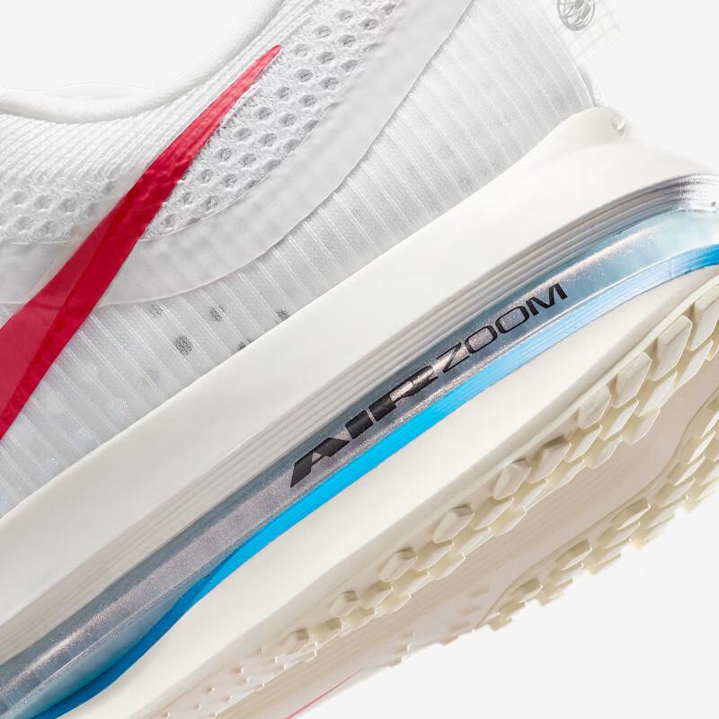 Nike Women's Pegasus Premium Running Shoes