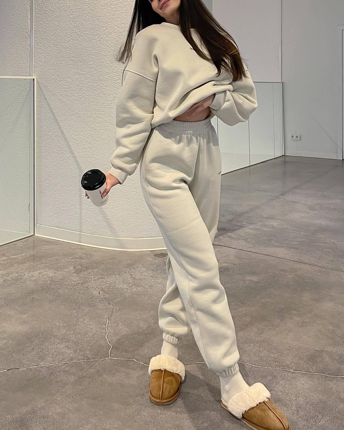2025 Hot Sale European & American Plus Size Women s Hoodie & Long Pants Set - Casual Round Neck, Long Sleeve L белый