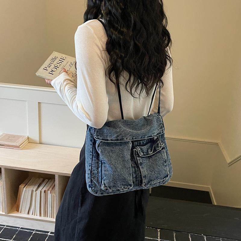Multi-Pocket Denim Bag Large Capacity Retro Commuter Shoulder Bag