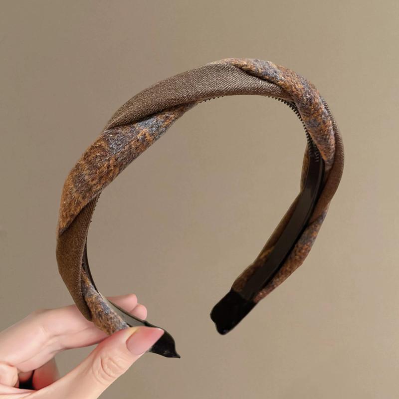 Red headband for women, wide-brimmed, hair-pressing, face-washing headband, high-end, stylish, fashionable headwear, hairpin headband