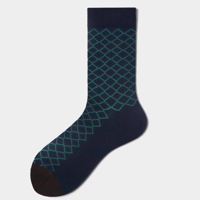 

Чоловічі бавовняні ділові шкарпетки з ромбами, тонкі літні, індивідуальна упаковка, середньої довжини. Size M