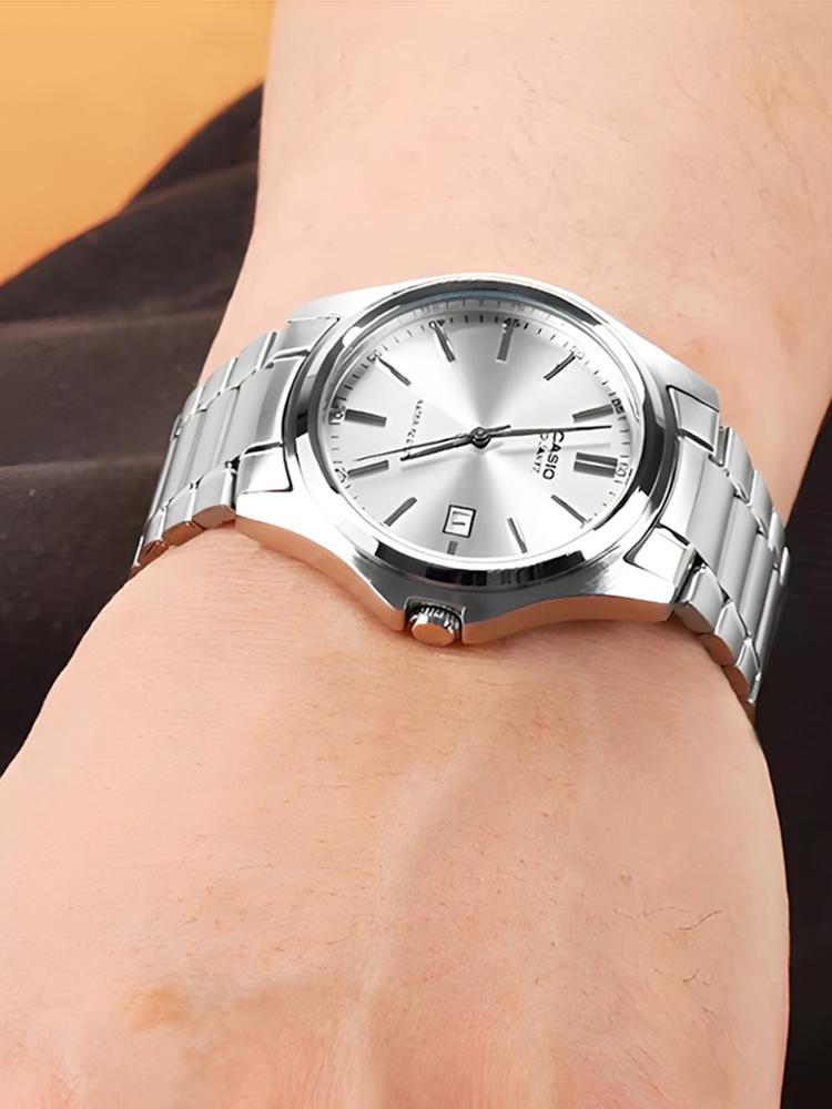 Casio - Stainless Steel Strap, Silver Dial, Women's Quartz Watch with Date MTP-1183A-7A