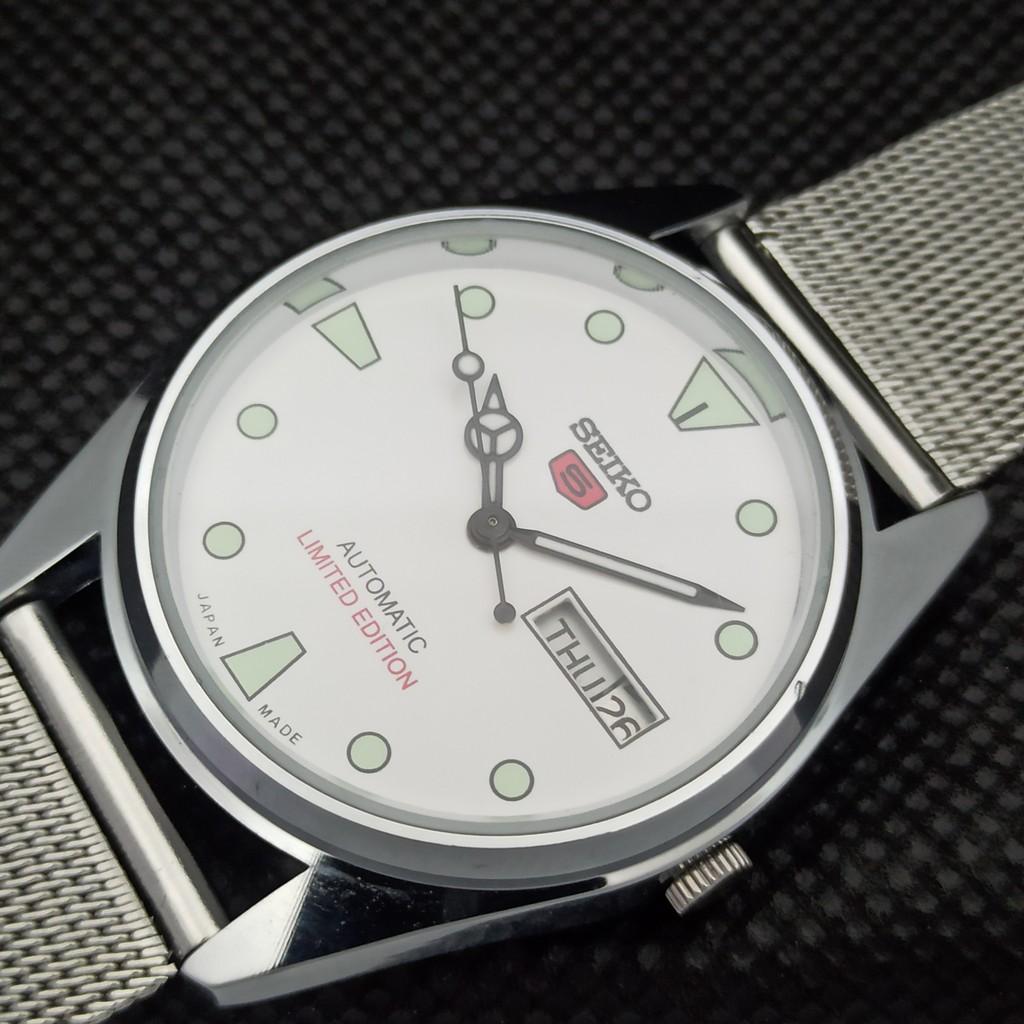 OROLOGIO VINTAGE SEIKO 5 AUTOMATICO GIAPPONESE DA UOMO GIORNO/DATA RINNOVATO a266365-8