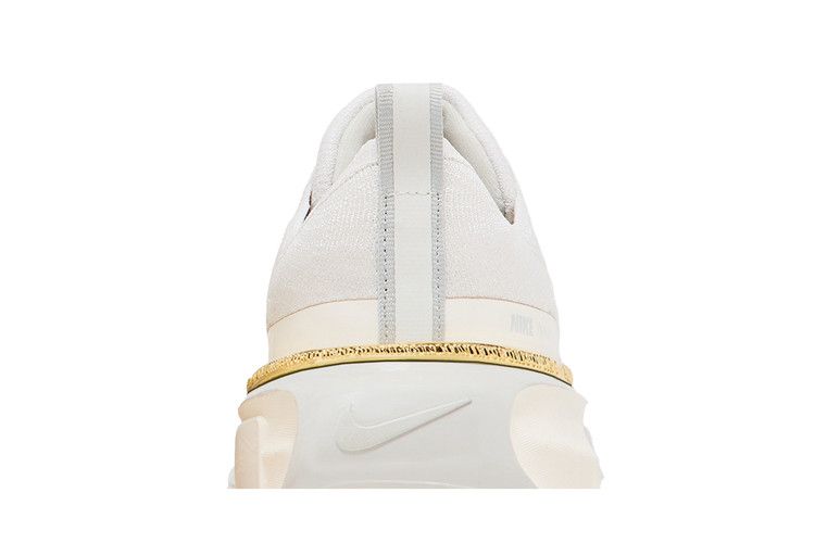 Nike ZoomX Invincible Run 3 Light Bone Pail Ivory (Women's)