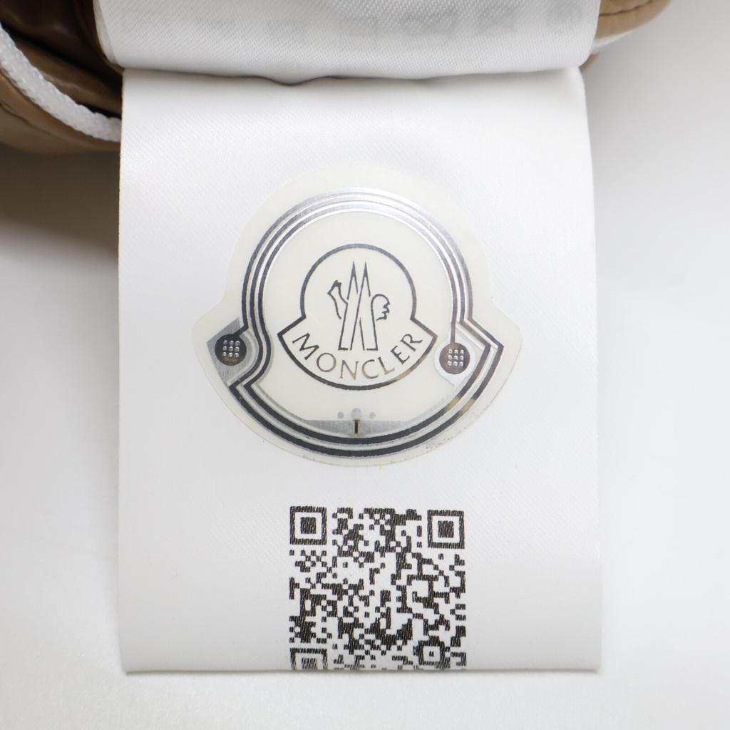 Moncler [21 Year Old Model] DELAUME Down Jacket Jacket 6 beigeUsed