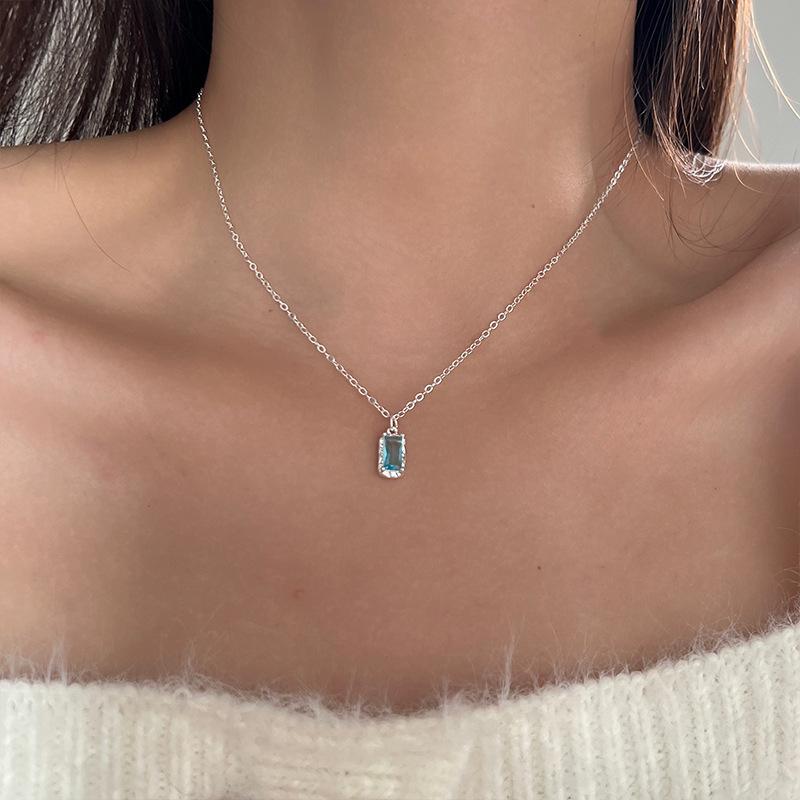 Pearl Necklace Female Niche High-End Sense Light Luxury Design Collarbone Chain Star Ins Student Girlfriends Spring And Summer Must-Have