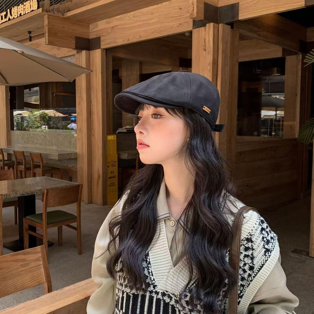 British style retro letter mark forward hat 2025 new women's solid color versatile simple newsboy hat fashion painter hat