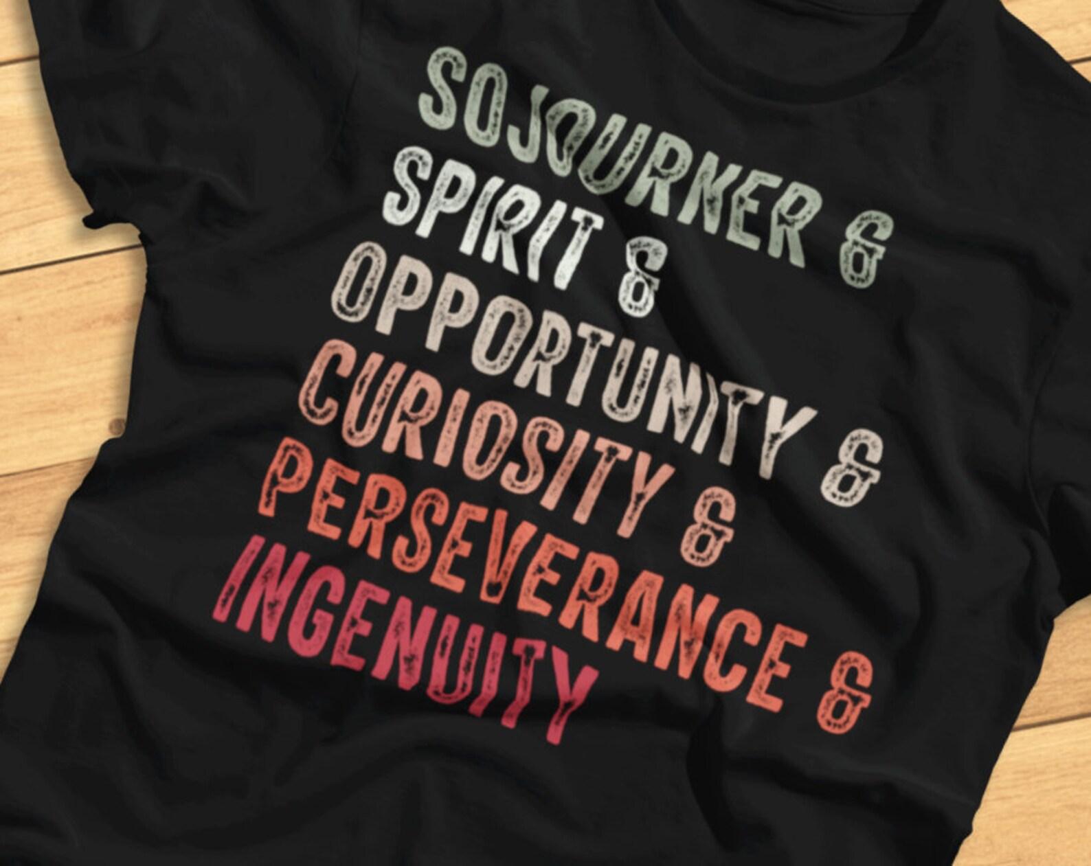 Sojourner, Spirit, Opportunity, Curiosity, Perseverance & Ingenuity - Mars Rovers - T-Shirt L