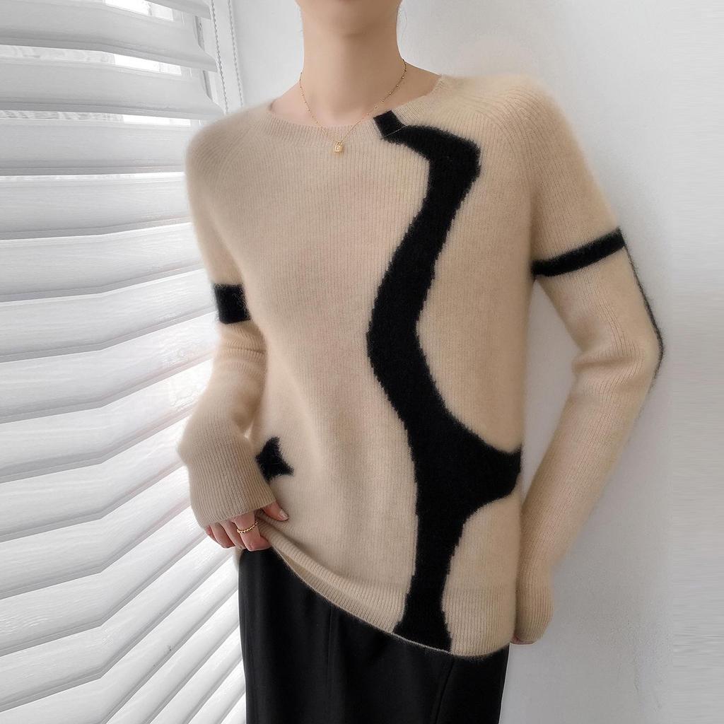 Women's Cashmere Color Block Round Neck Pullover Sweater - Elegant Style, Warm Knit