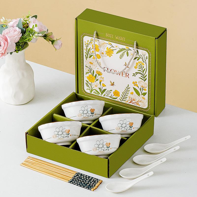 Pastoral Ceramic Tableware Gift Set: Rice Bowl, Spoon, and Chopsticks