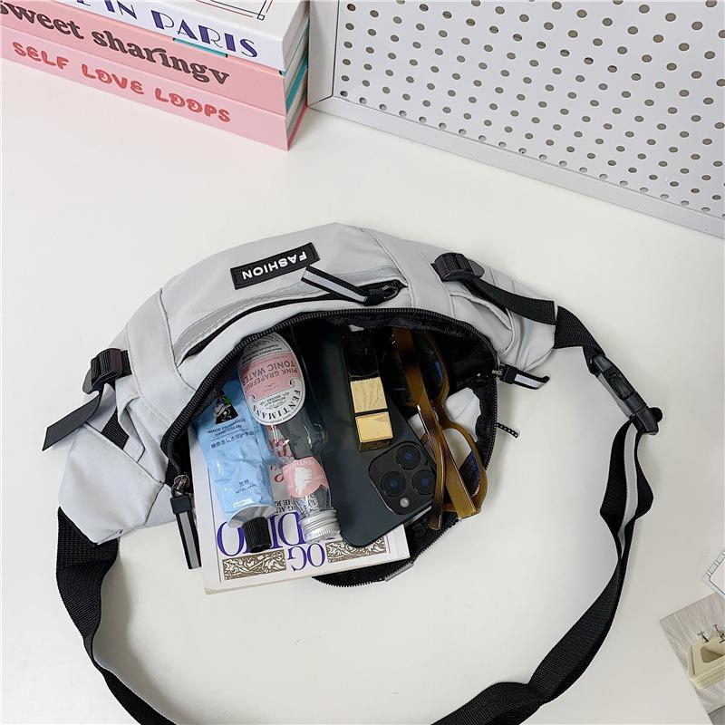 New oblique span bag men's personalized premium breast bag outdoor backpack fanny pack sports shoulder women's mobile phone bag small satchel