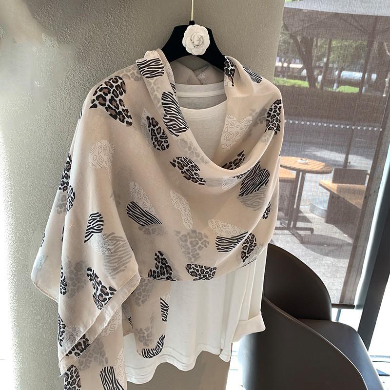 Lightweight Cotton Linen Scarf Women Printed Shawl With Leopard Print UV Protection Wrap 180x90cm