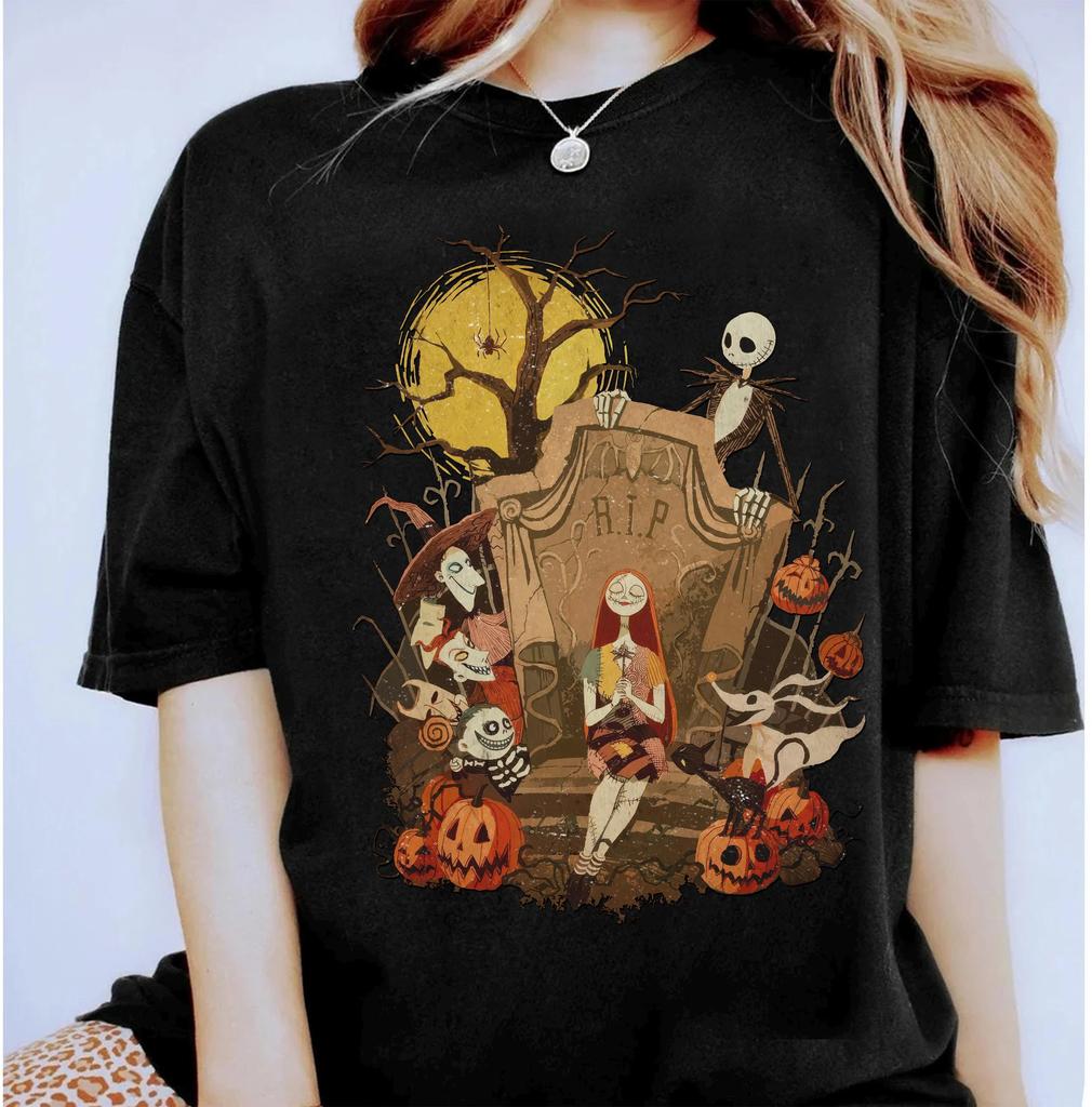 Retro Christmas Nightmare Character Group Tshirt Four Seasons Unisex Pure Cotton Casual Fashion Tshirt