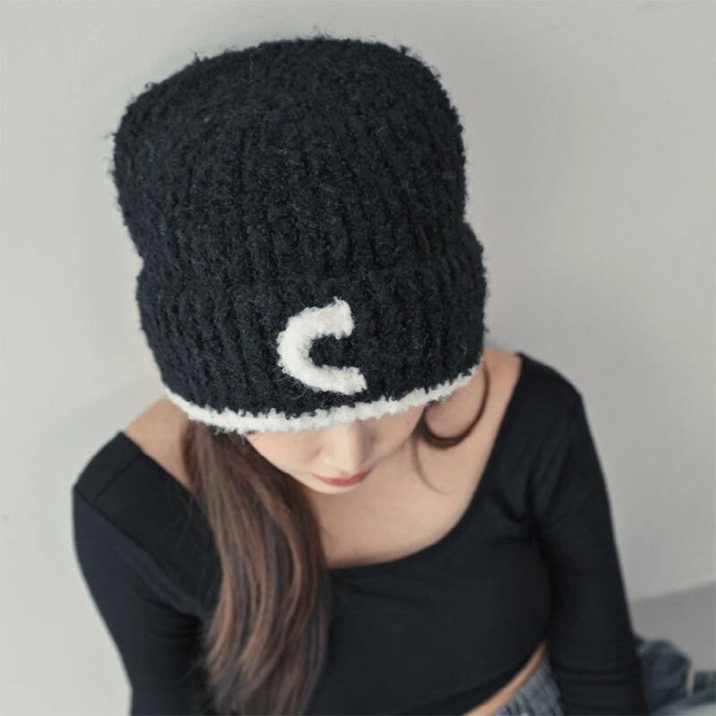 Women's Contrast Golji Short Beanie