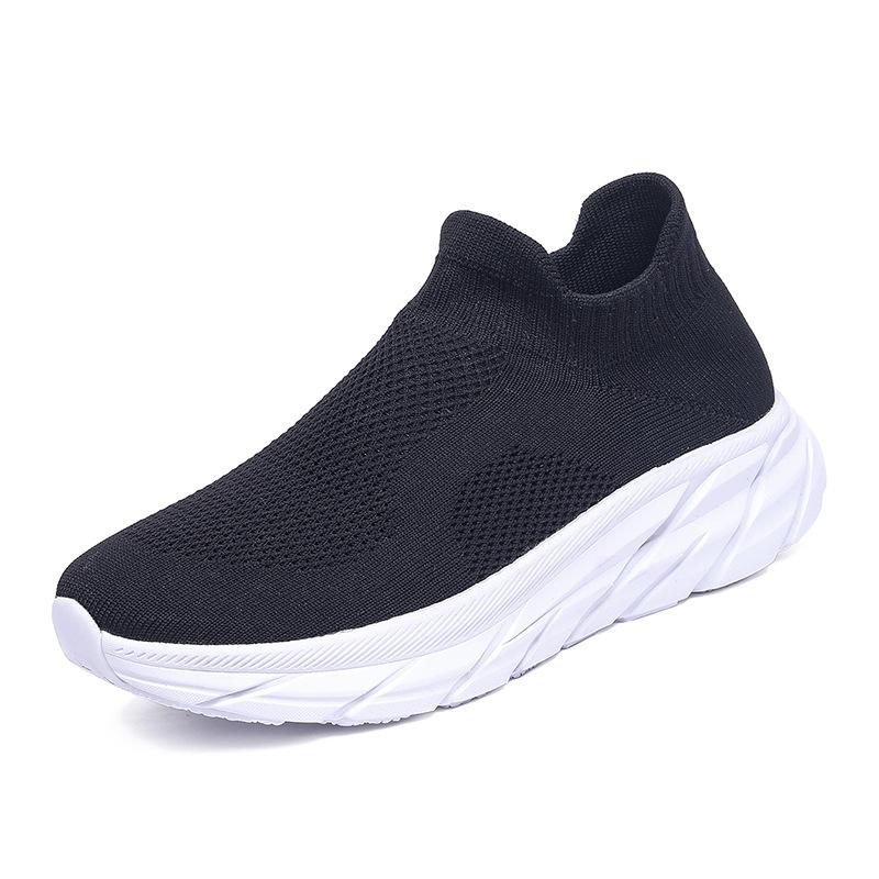 New men's large size fly-woven casual sports shoes soft-soled walking shoes thick-soled support