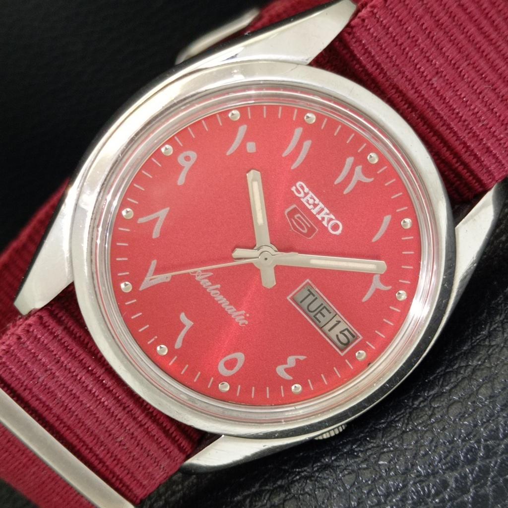 

JAPAN VINTAGE SEIKO 5 AUTOMATIC 7009A MENS ARABIC RED COLOR DIAL WATCH a702673-1 R209-a702673