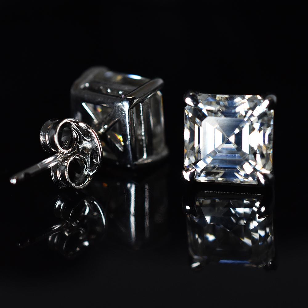 Beautiful Square Synthetic Moissanite 15Ct White Gems Earring Pair Best For Gift MY.ER-15-NS