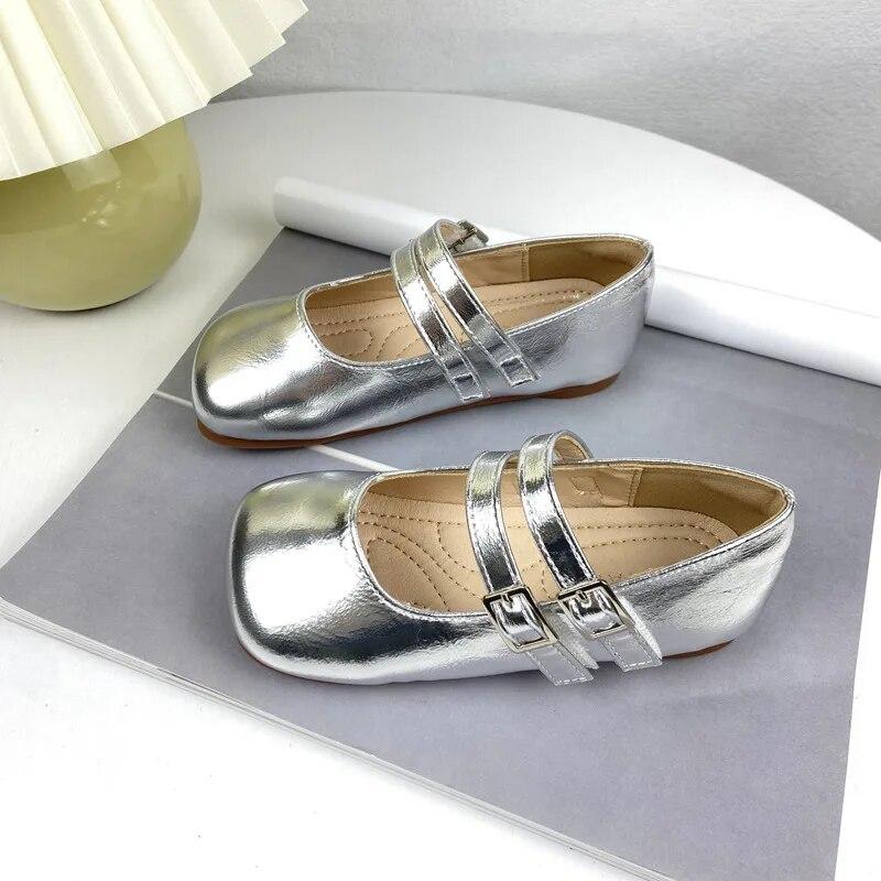 

Girls silver shoes the new spring children s shoes flat baby shoes kid s flats section for single girl size 24-33