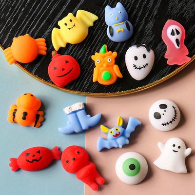Mini Cute Animal Figurines,Squeeze Toy,Party Favor,Classroom Prizes,Birthday Gift,Cute Home Decor for Office,Christmas,Halloween