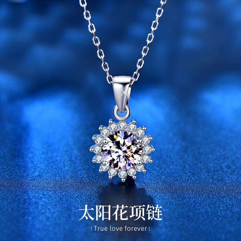 Lindon S925 Sterling Silver Moissanite Luxury Personality Pendant Necklace Women's Classic Tide Sugar Full of Wild Clavicle Chain